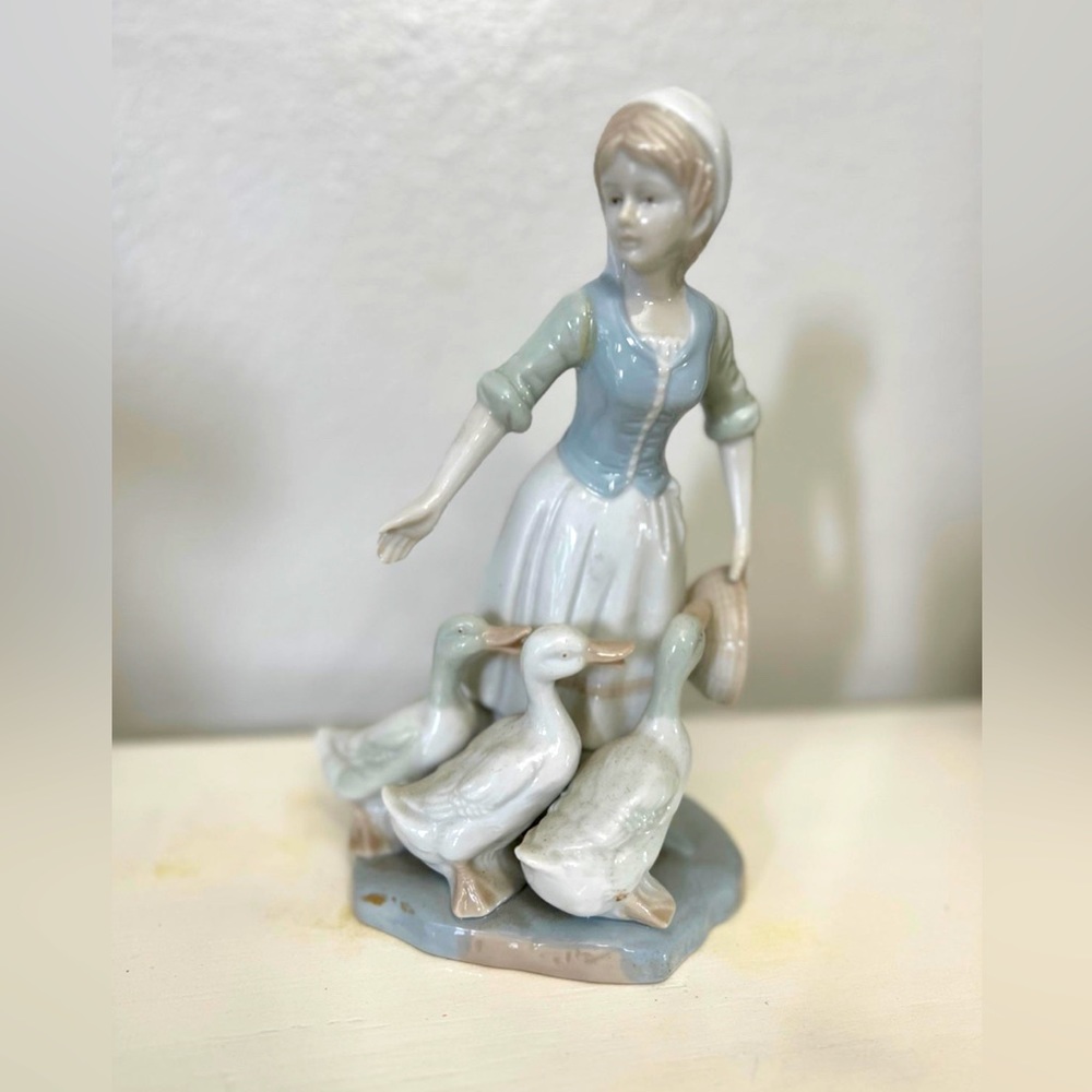 Vintage Duncan Royale Porcelain Figurine Peasant Girl with Ducks